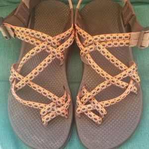 EUC Chaco women size 7